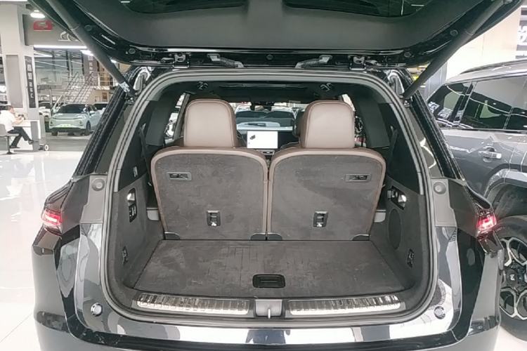 Used Li Auto L9 2023 Pro Model Trunk
