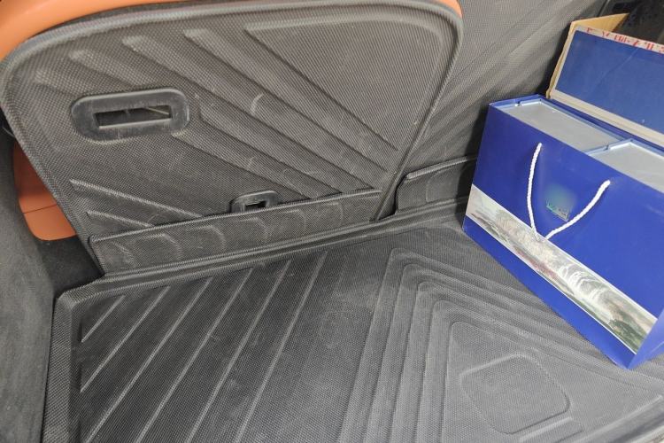 Used Li Auto L9 2023 Pro Model Trunk