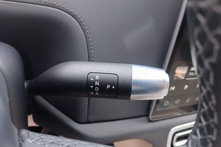 Used Li Auto L9 2023 Pro Model Gear Lever