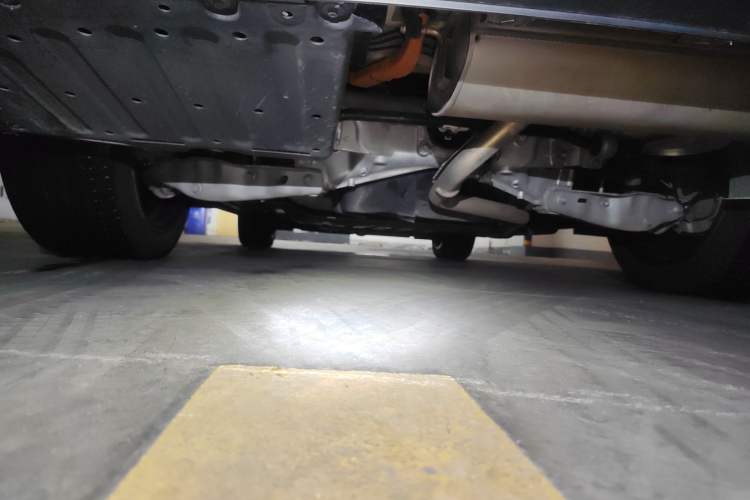 Used Li Auto L9 2023 Pro Model Chassis Rear