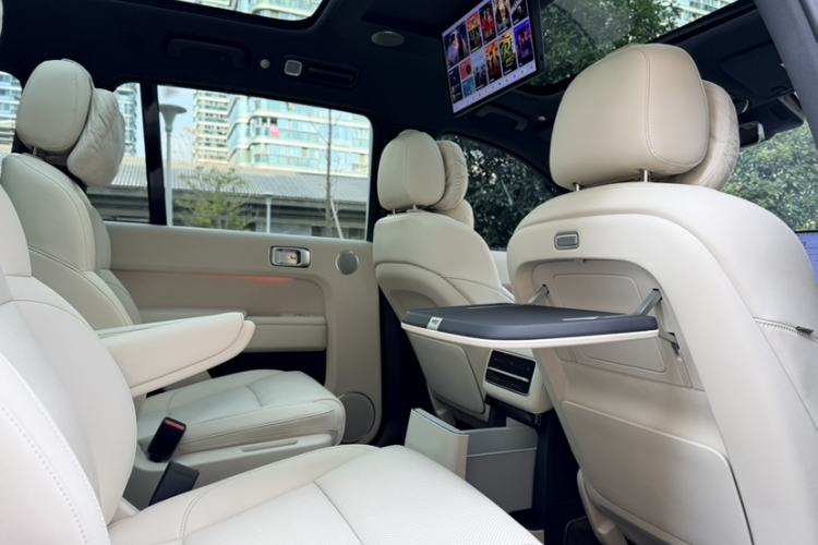 Used Li Auto L9 2023 Pro Model Interior 3