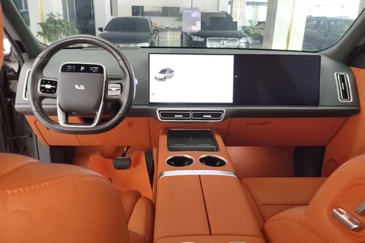 Used Li Auto L9 2023 Pro Model Center Console