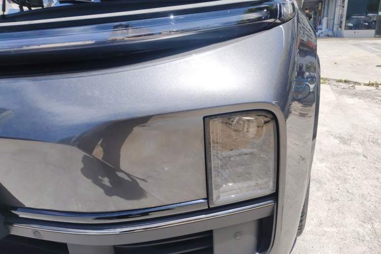 Used Li Auto L9 2023 Pro Model Engine Bay Left