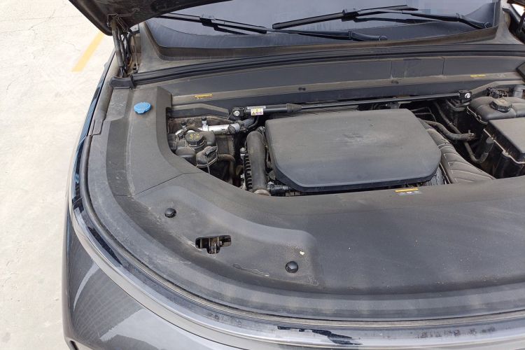 Used Li Auto L9 2023 Pro Model Engine Bay Right