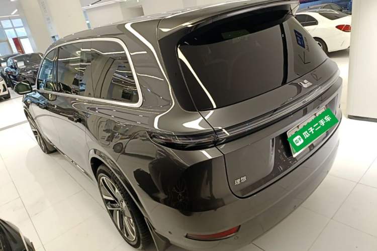 Used Li Auto L9 2023 Pro Model Exterior 2
