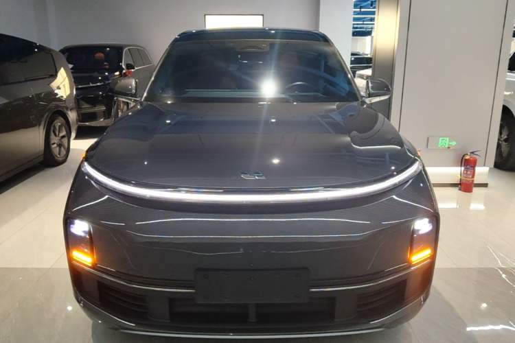 Used Li Auto L9 2023 Pro Model Front