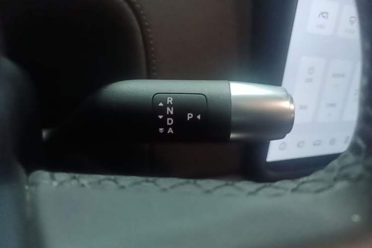 Used Li Auto L9 2023 Pro Model Gear Lever