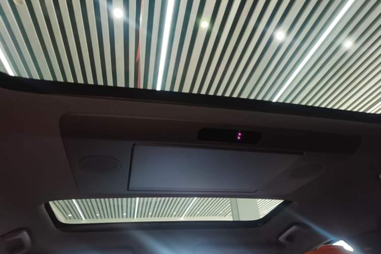 Used Li Auto L9 2023 Pro Model Headliner