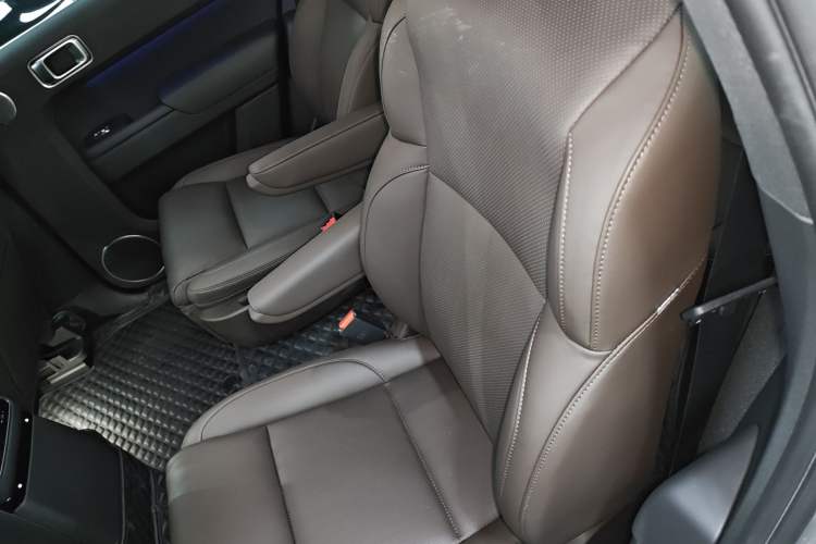 Used Li Auto L9 2023 Pro Model Left Rear Seat