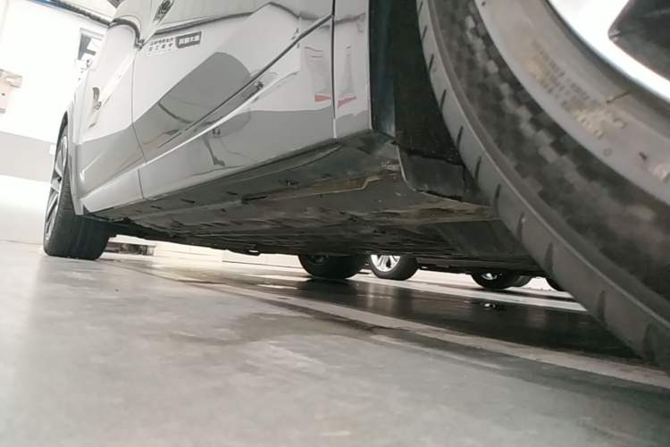 Used Li Auto L9 2023 Pro Model Left Side Sill