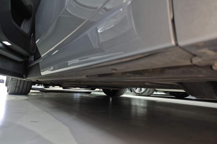 Used Li Auto L9 2023 Pro Model Left Side Sill