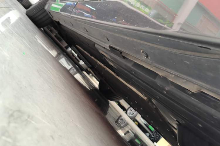 Used Li Auto L9 2023 Pro Model Left Side Sill