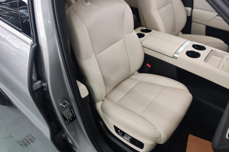 Used Li Auto L9 2023 Pro Model Right Front Seat