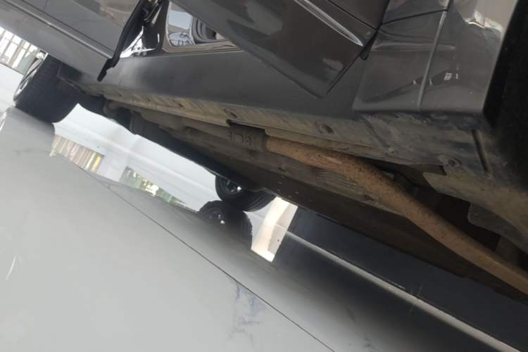 Used Li Auto L9 2023 Pro Model Right Side Sill