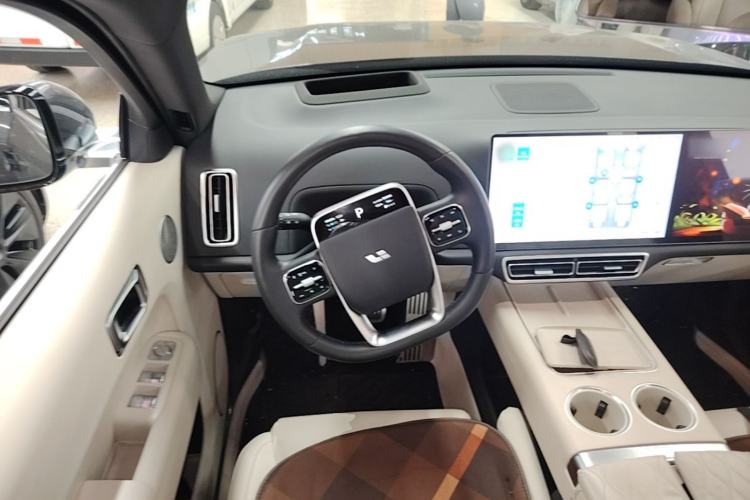 Used Li Auto L9 2023 Pro Model Steering Wheel