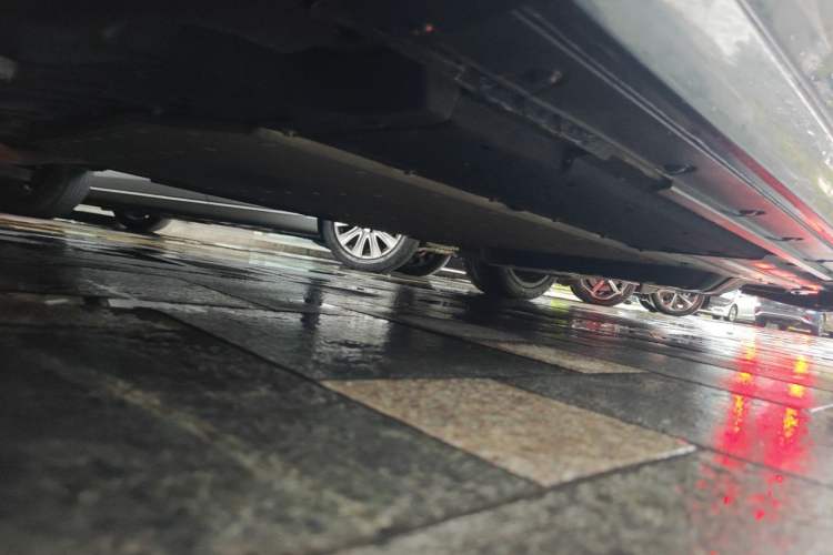 Used Li Auto L9 2023 Pro Model Chassis Front Left
