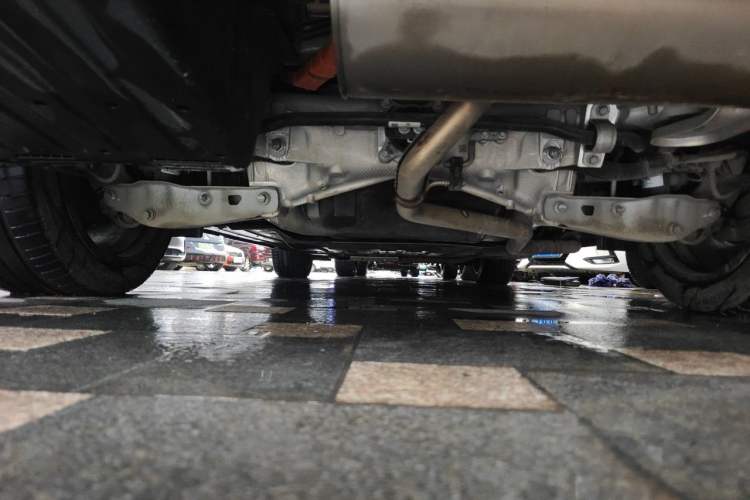Used Li Auto L9 2023 Pro Model Chassis Rear