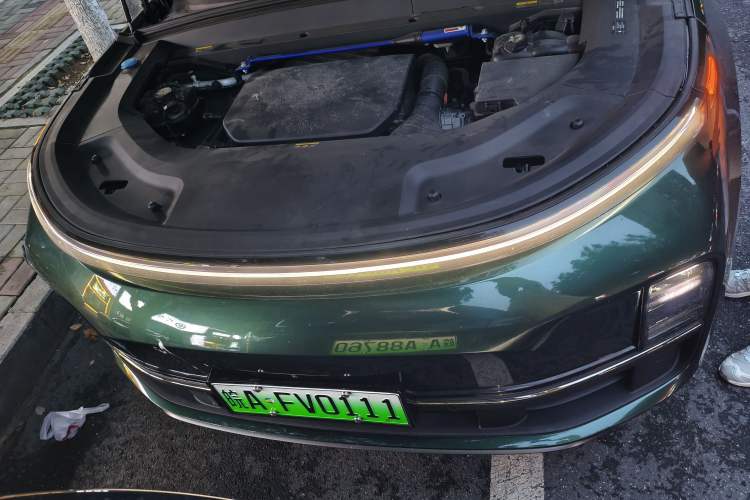 Used Li Auto L9 2023 Pro Model Engine Bay