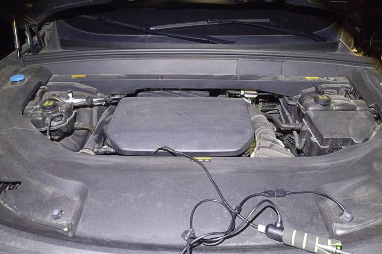Used Li Auto L9 2023 Pro Model Engine Bay