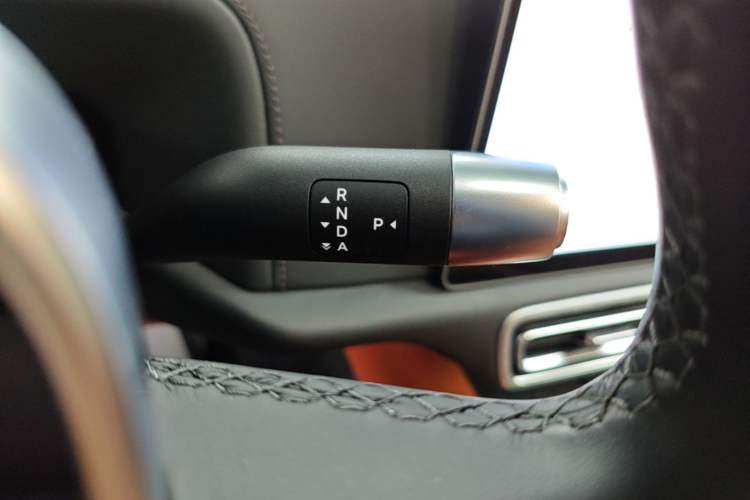 Used Li Auto L9 2023 Pro Model Gear Lever