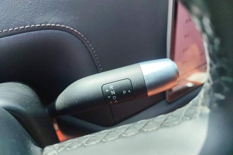 Used Li Auto L9 2023 Pro Model Gear Lever
