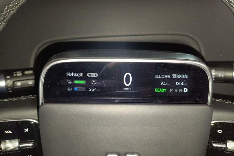 Used Li Auto L9 2023 Pro Model Instrument Cluster