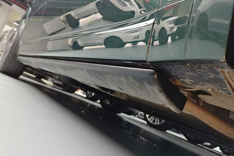 Used Li Auto L9 2023 Pro Model Right Side Sill