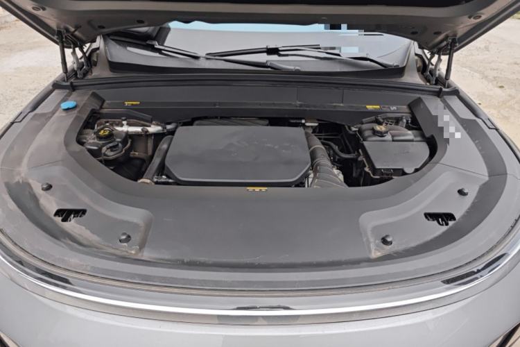 Used Li Auto L9 2023 Pro Model Engine Bay