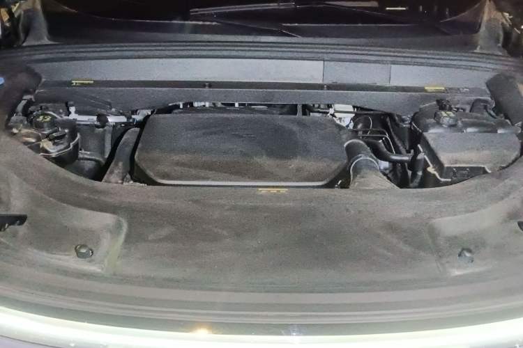 Used Li Auto L9 2023 Pro Model Engine Bay