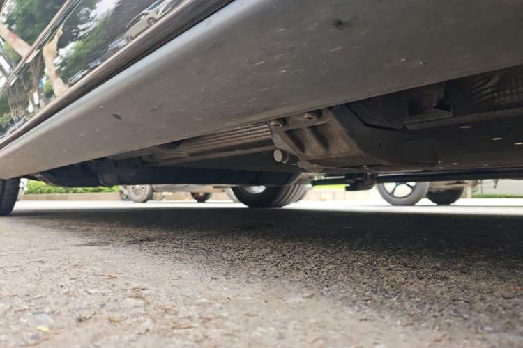Used Li Auto L9 2023 Pro Model Chassis Front Right