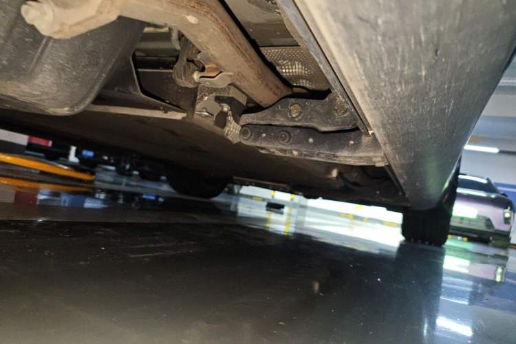 Used Li Auto L9 2023 Pro Model Chassis Rear Right