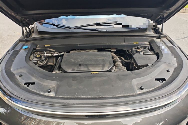 Used Li Auto L9 2023 Pro Model Engine Bay