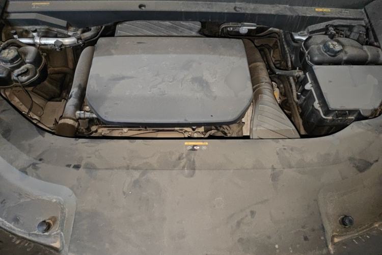 Used Li Auto L9 2023 Pro Model Engine Bay