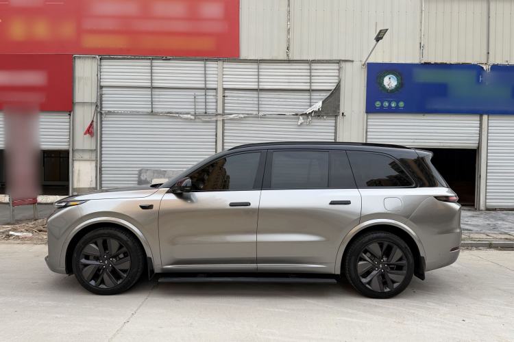 Used Li Auto L9 2023 Pro Model Exterior 4