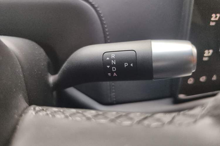 Used Li Auto L9 2023 Pro Model Gear Lever