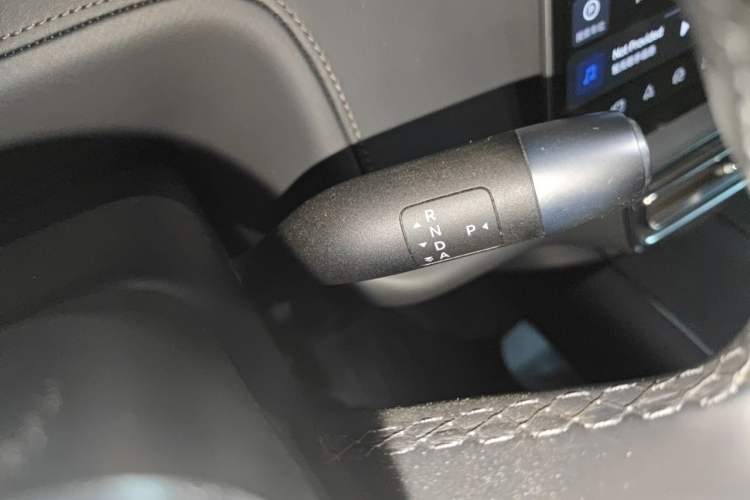 Used Li Auto L9 2023 Pro Model Gear Lever