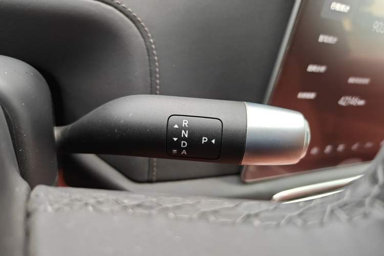 Used Li Auto L9 2023 Pro Model Gear Lever