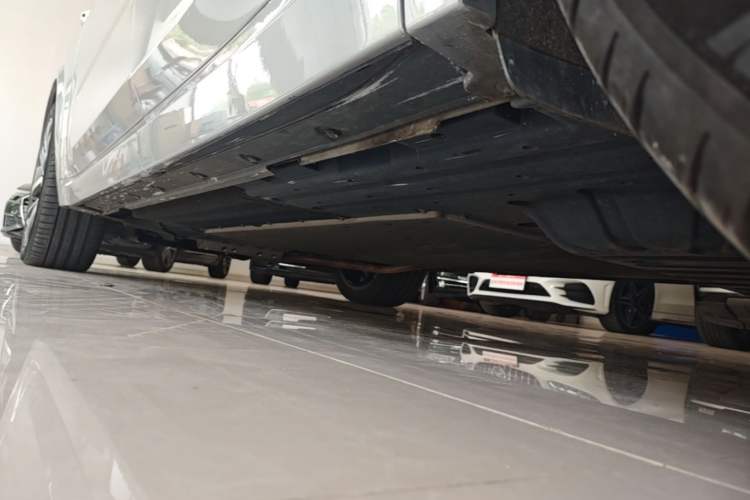 Used Li Auto L9 2023 Pro Model Left Side Sill