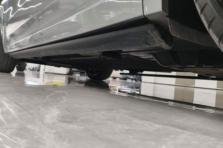 Used Li Auto L9 2023 Pro Model Left Side Sill
