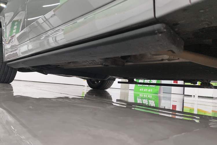 Used Li Auto L9 2023 Pro Model Right Side Sill