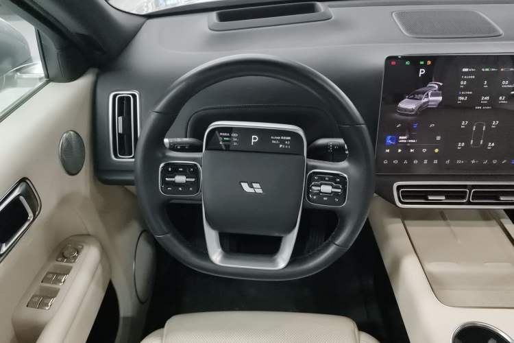 Used Li Auto L9 2023 Pro Model Steering Wheel