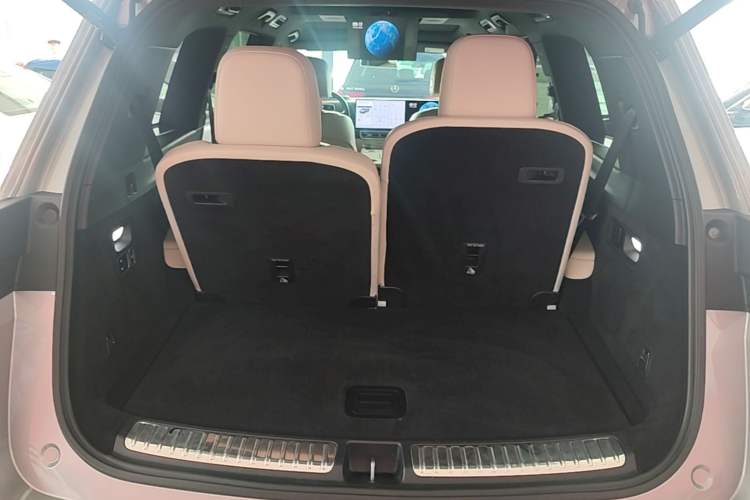 Used Li Auto L9 2023 Pro Model Trunk