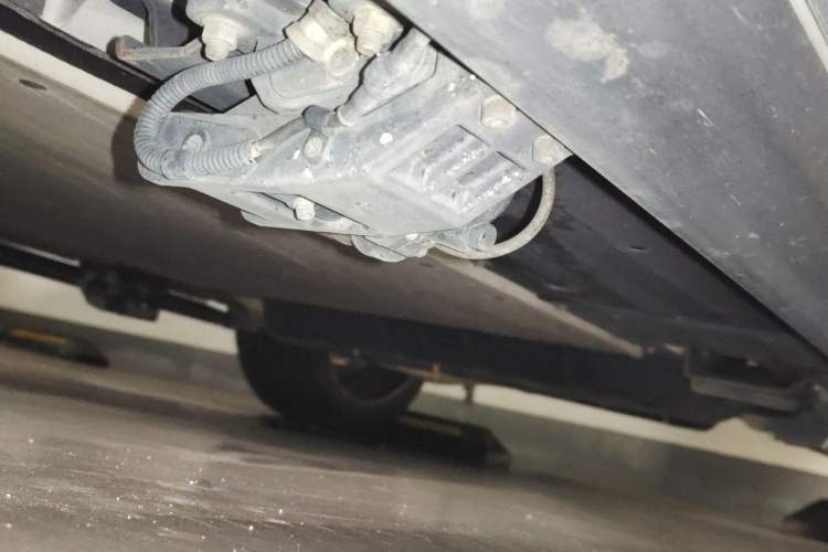 Used Li Auto L9 2023 Pro Model Chassis Front Left