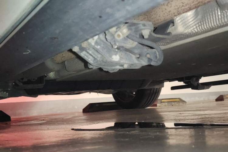 Used Li Auto L9 2023 Pro Model Chassis Front Right