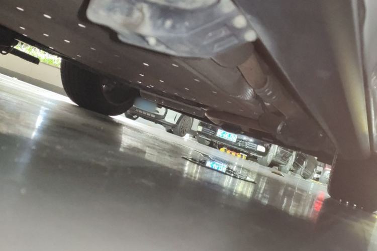 Used Li Auto L9 2023 Pro Model Chassis Rear Right