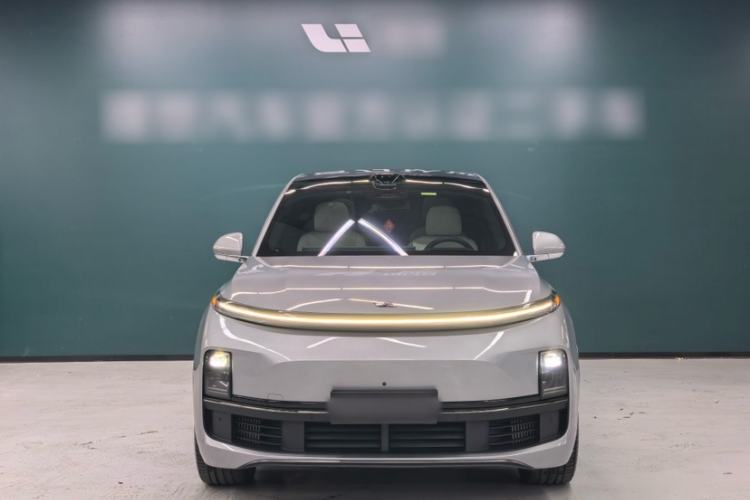 Used Li Auto L9 2023 Pro Model Exterior 1