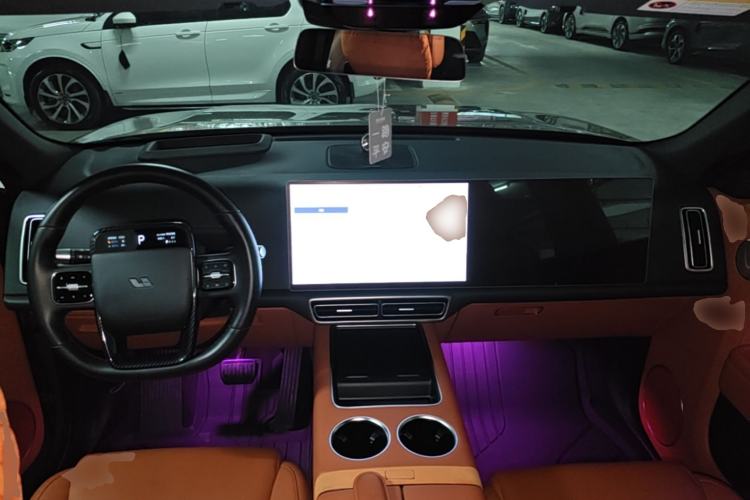 Used Li Auto L9 2023 Pro Model Center Console