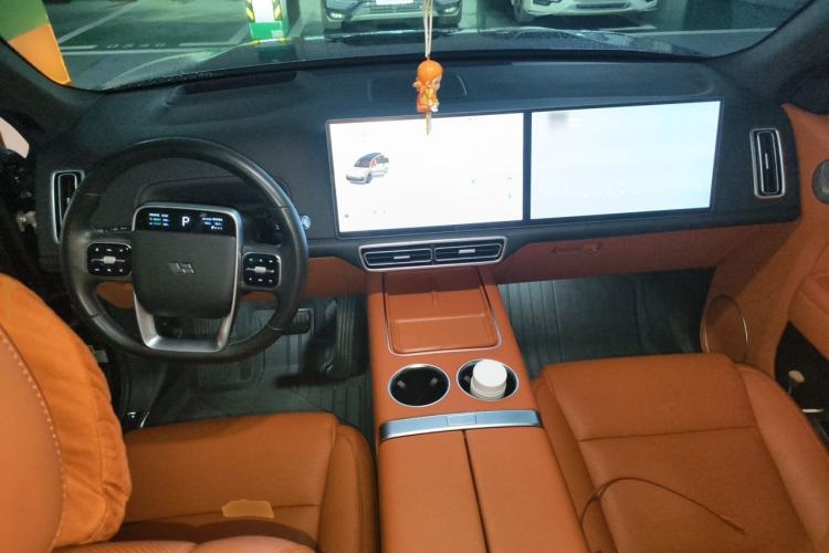 Used Li Auto L9 2023 Pro Model Center Console