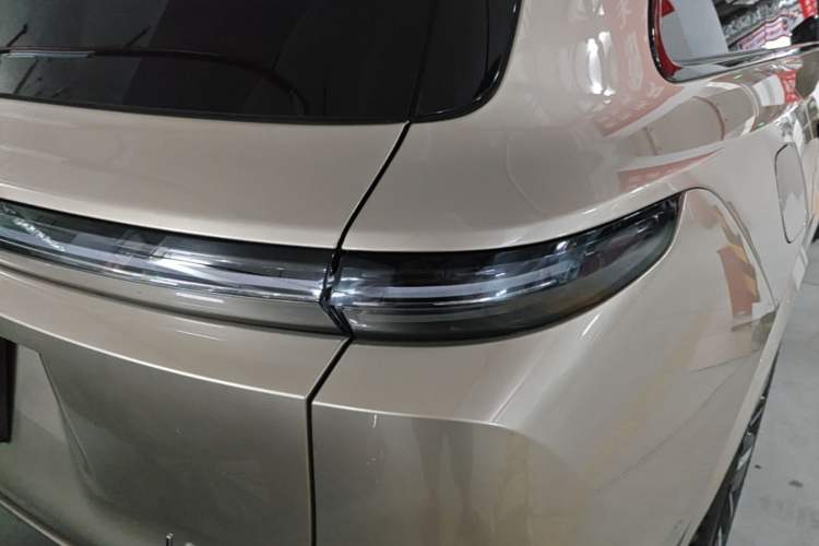 Used Li Auto L9 2023 Pro Model Exterior 3