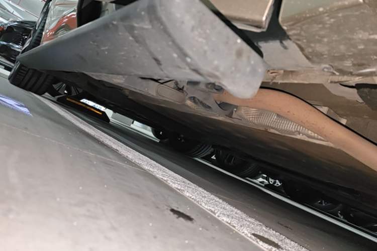 Used Li Auto L9 2023 Pro Model Right Side Sill